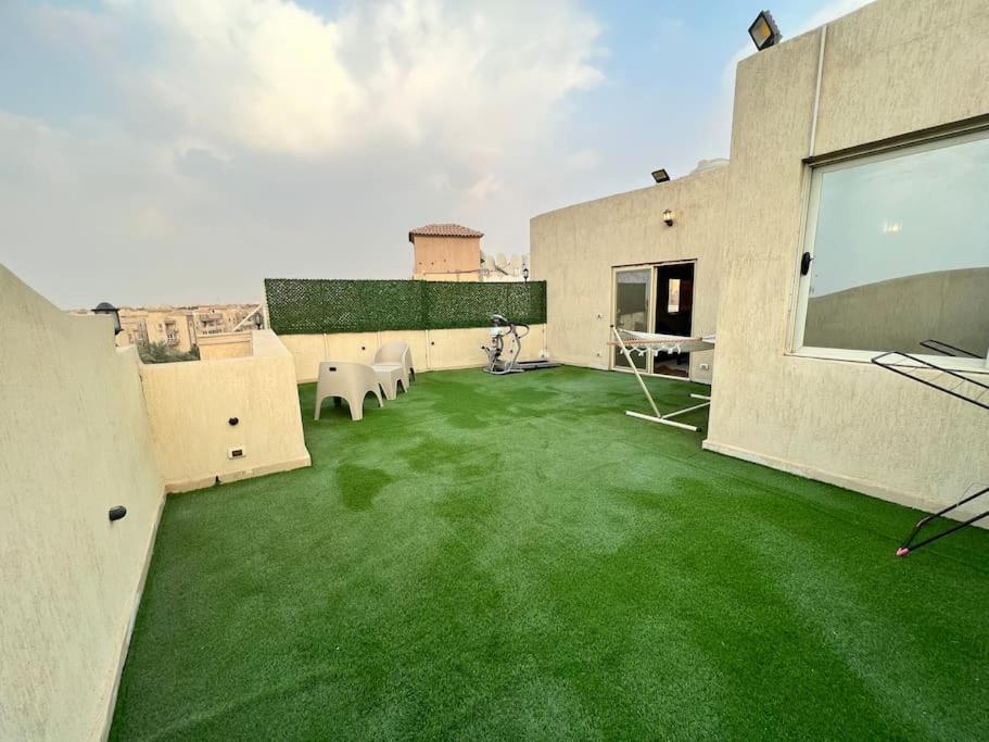 Modern Roof Greenery Terrace Caïro